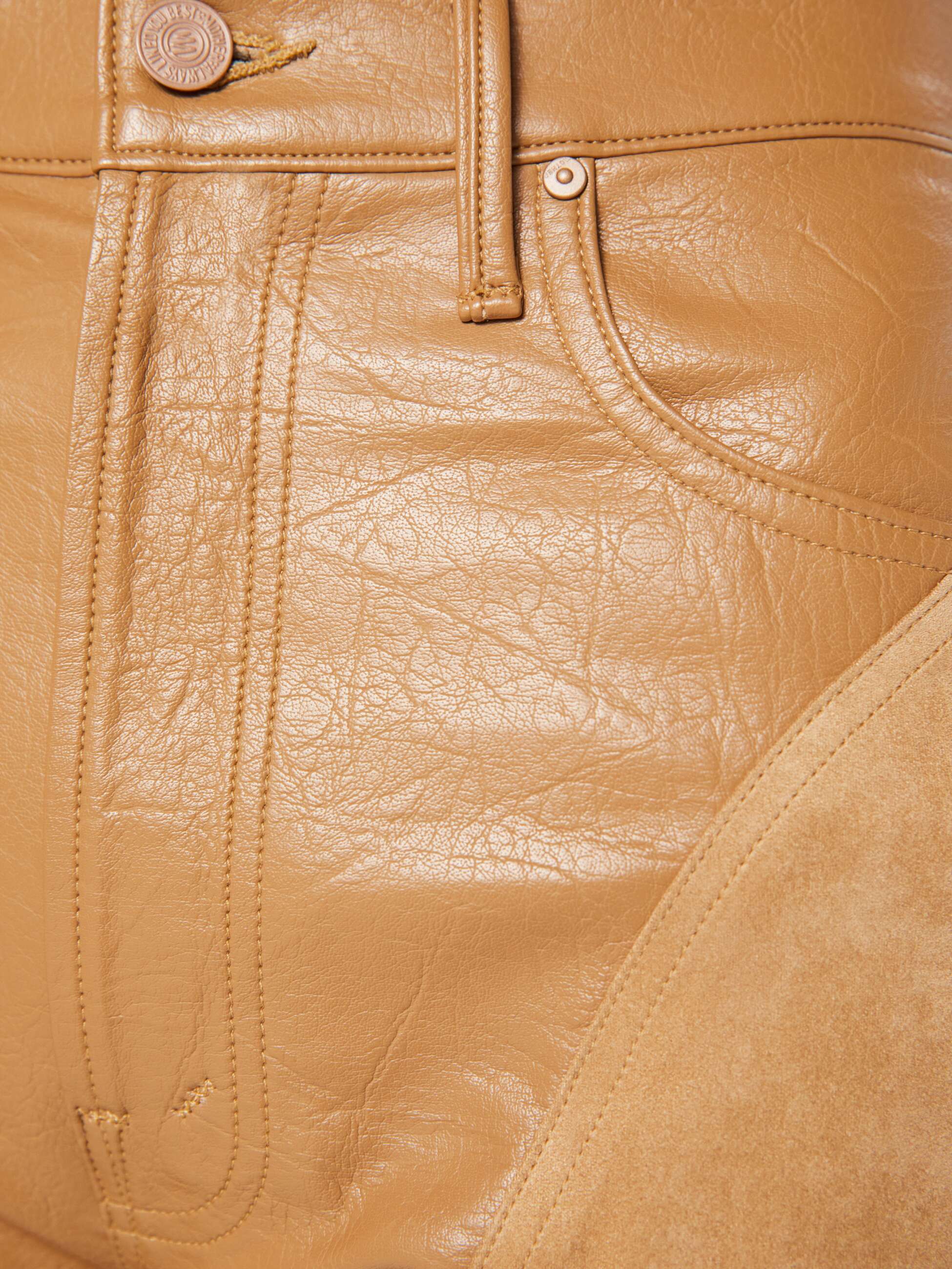 The Chap Maven Heel - Playing Both Sides - Image 6