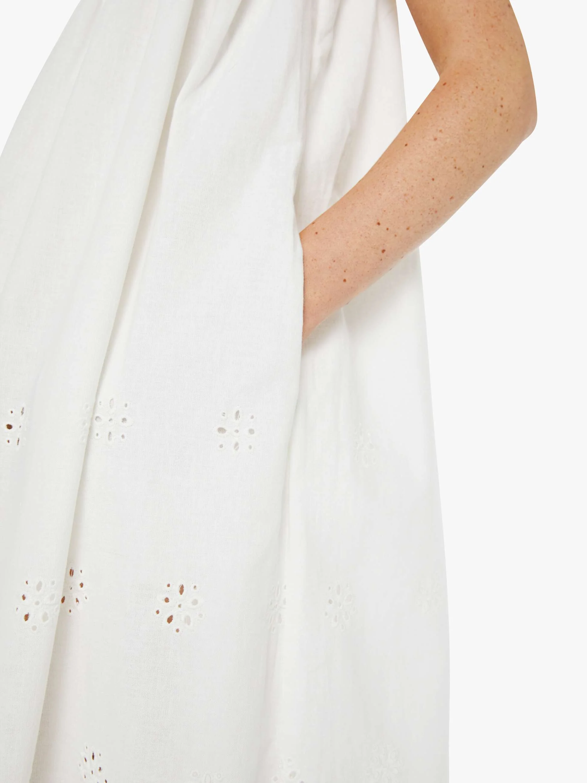 The Lullaby Maxi - Marshmallow - Image 5