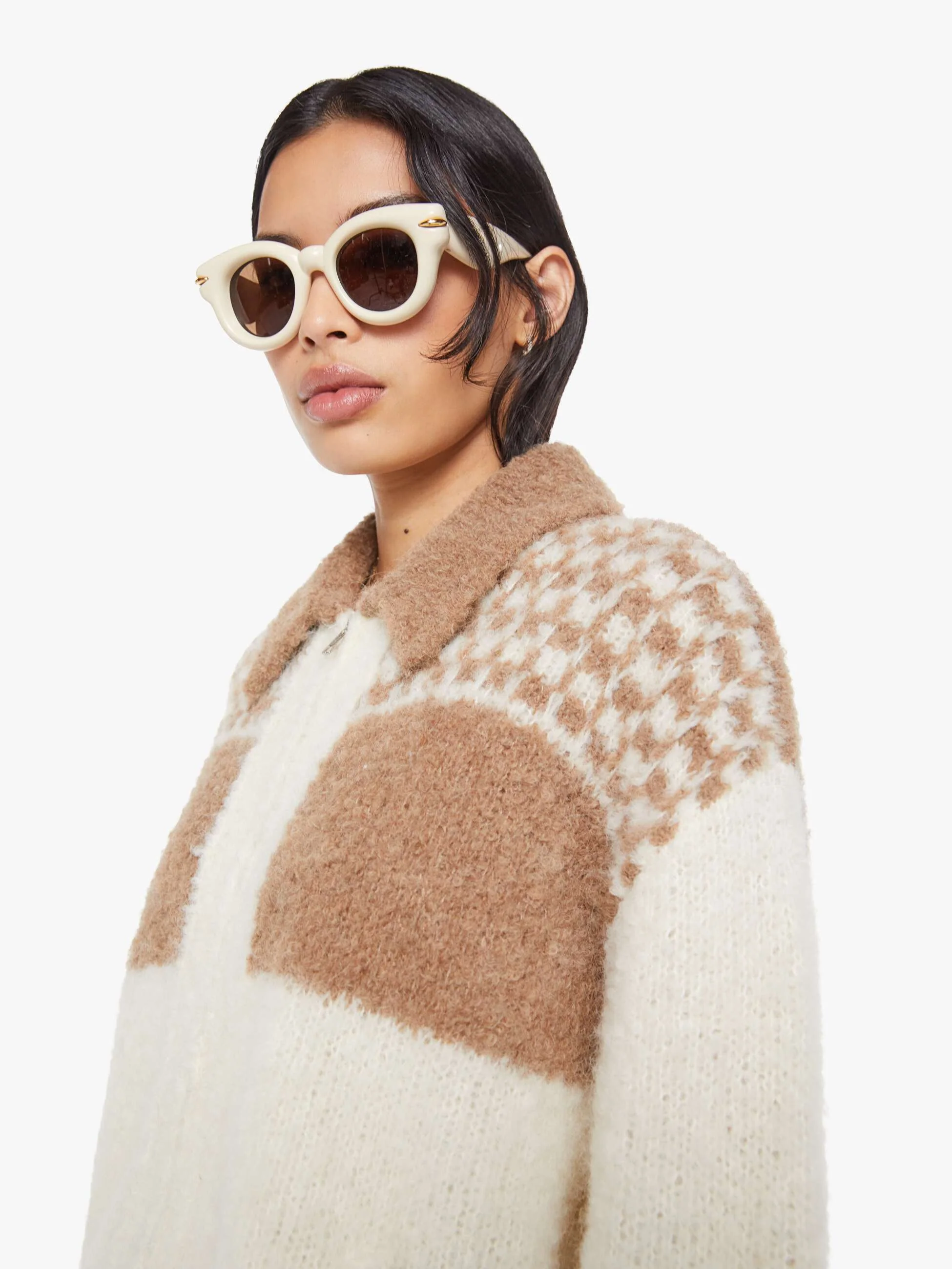 The Zip Raquette Cardigan - Fluff Back - Image 5